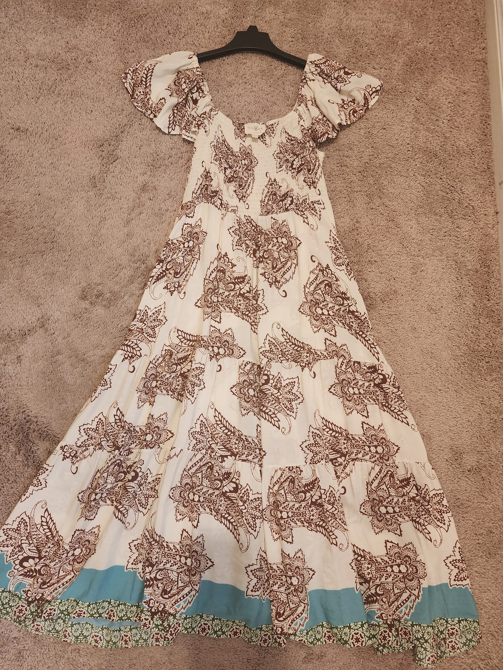 Umgee White Dress with Brown Paisley Print Sz Lg